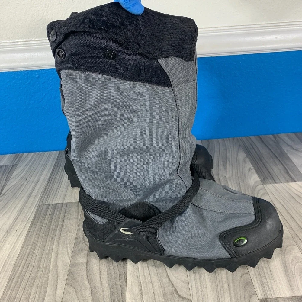 NEOS 15in Navigator 5 Expandable Waterproof Winter Overshoes (N5P3)